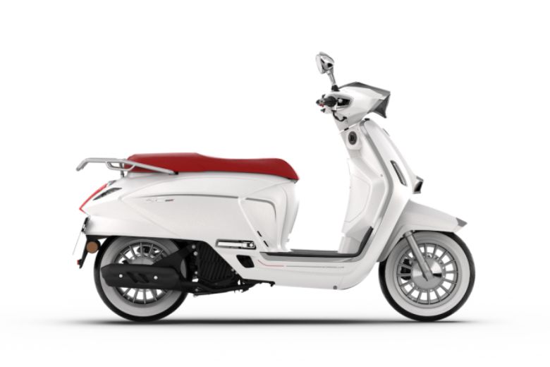 Scooter SC125RE